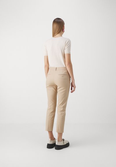 WEEKEND MaxMara VITE - Broek - sabbia