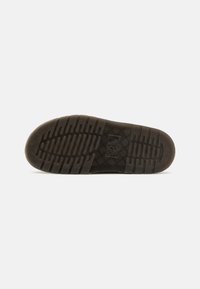 Dr. Martens JORGE II UNISEX - Tresko - warm stone buttersoft