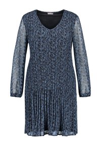 Abito a maniche lunghe con scollatura a V di colore blu scuro con motivo paisley. Realizzato in tessuto plissettato e semitrasparente, presenta polsini arricciati e una silhouette fluente.