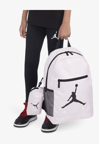 Jordan AIR SCHOOL BACKPACK UNISEX SET - Pieštukinė - pink foam