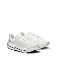 On CLOUDSURFER NEXT - Laufschuh Trail - white   white
