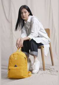 Artsac CONCEPT JAKSON - Ryggsäck - yellow