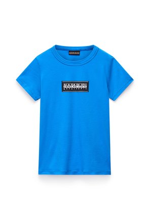 Blue cotton t-shirt with a crew neck, short sleeves, and a black rectangular logo patch labeled "NAPAPIJRI geographic" on the front.