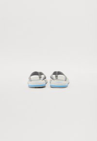 Thumbnail Image 3