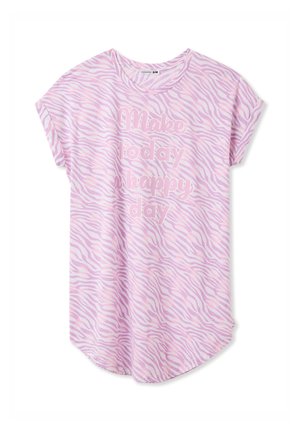 Jasnofioletowa koszulka na krótki rękaw z wzorem zebry i zaokrąglonym dołem. Napis w białym kolorze brzmi „Spraw, by dzisiaj był wesoły dzień.”