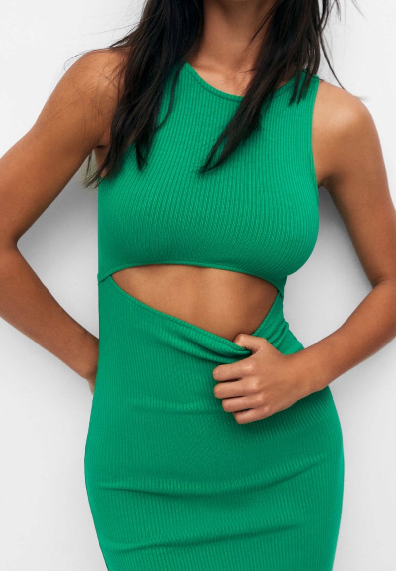 PULL&BEAR Shift dress - green - (Pre-owned) - Zalando.ie