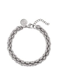 Bracelet en chaîne argentée présentant des maillons entrelacés avec un design superposé. Comprend un fermoir et un détail circulaire de marque.