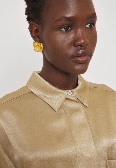 By Malene Birger OLISSE - Vestido camiseiro - nature