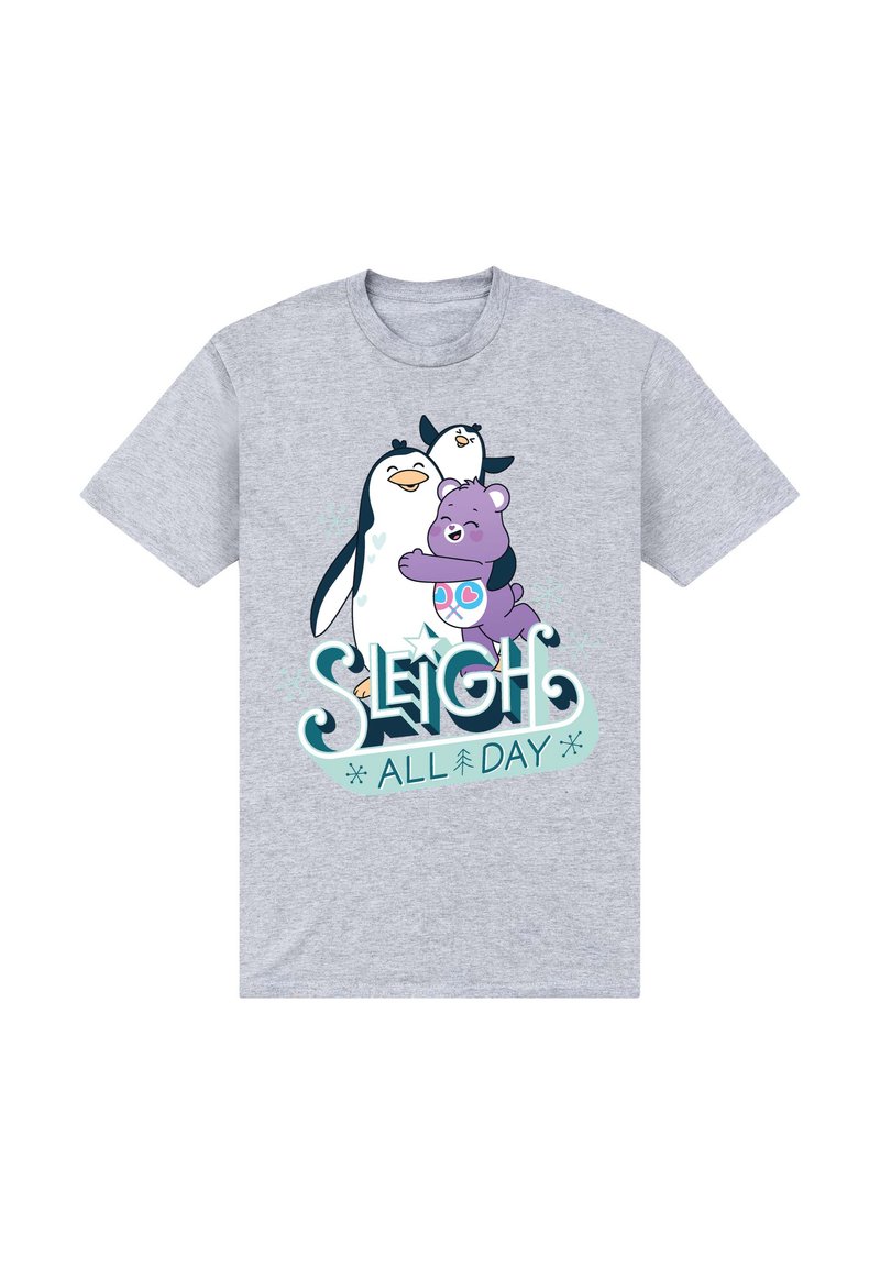 Šedé bavlněné tričko s potiskem tučňáka a medvěda a nápisem "SLEIGH ALL DAY" v modrých a bílých akcentních barvách.