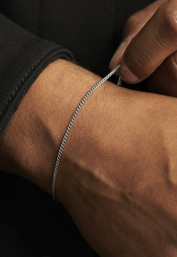 ESSENTIALS - Armband - steel