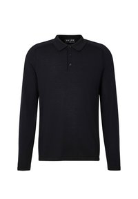 Czarna polo z długim rękawem wykonana z teksturowanej tkaniny, z klasycznym kołnierzykiem, trójprzyciskową plisą i ściągaczami na mankietach.