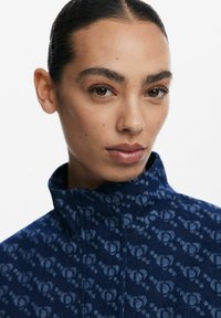 Desigual PATTERN - Plašt - dark blue