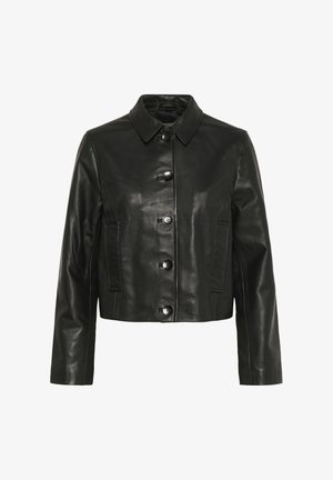 Czarna skórzana kurtka z kołnierzem, z przodu zapinana na guziki, z dwiema bocznymi kieszeniami. Posiada krótki fason i gładką teksturę.