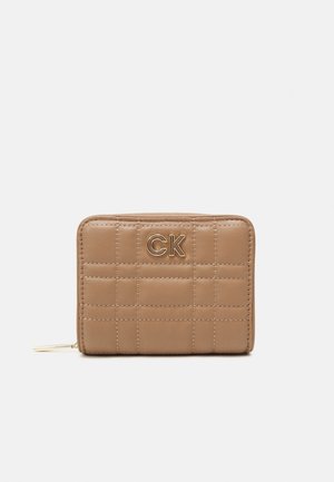 Calvin Klein RE LOCK QUILT  - Portemonnee - safari