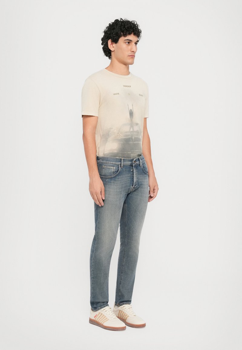 Dondup DIAN POCKETS SLIM CARROT FIT BOTTOM OPENING Jeans Tapered