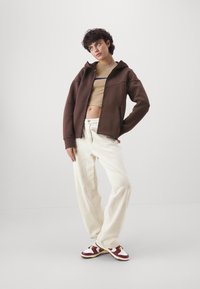 Nike Sportswear Camisola com fecho - baroque brown/black