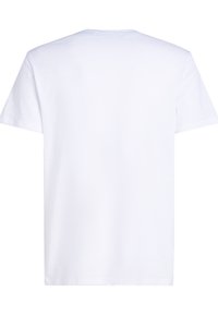 Bílá bavlněná trička s klasickým kulatým výstřihem a krátkými rukávy. Má hladkou texturu a rovný střih. Žádné viditelné vzory nebo akcenty.