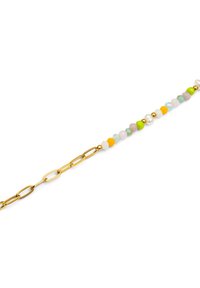 Goldene Kettenarmband mit verschiedenfarbigen Perlen in Grün, Gelb, Pink und Weiß, akzentuiert mit kleinen Perlen, glatter Textur und gemischten Formen.