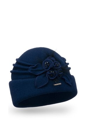 Marineblaue Wollmütze mit runder Form, geraffter Textur und einer floralen Akzentuierung aus Stoffröschen mit Perlenmitten. Metalldetail mit Logo enthalten.
