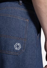 Redefined Rebel ASHER - Relaxed fit jeans - deep indigo