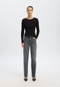 Must mustriliseed mustroviliga must capelet musto mustuncies mustuf regularly mustrorealiste musted.