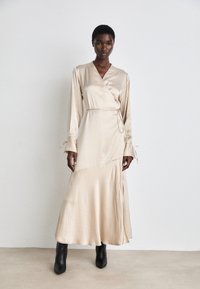 Gestuz SACHINA WRAP DRESS - Svečana odjeća - birch