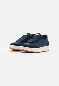 Woden Tenisky - dark blue