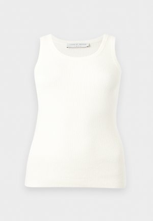 Valkoinen ribbineulottu hihaton toppi pyöreällä pääntiellä, istuva leikkaus ja merkkilappu kauluksen sisäpuolella takana.