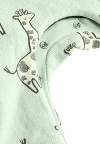 Next SET - REGULAR FIT - Body - sage green giraffe