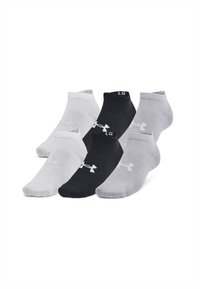 Drei Paare niedriger Socken: eines in Weiß, eines in Grau und eines in Schwarz. Jedes Paar hat ein Logo an der Seite und besteht aus einem weichen, strukturierten Strickmaterial.