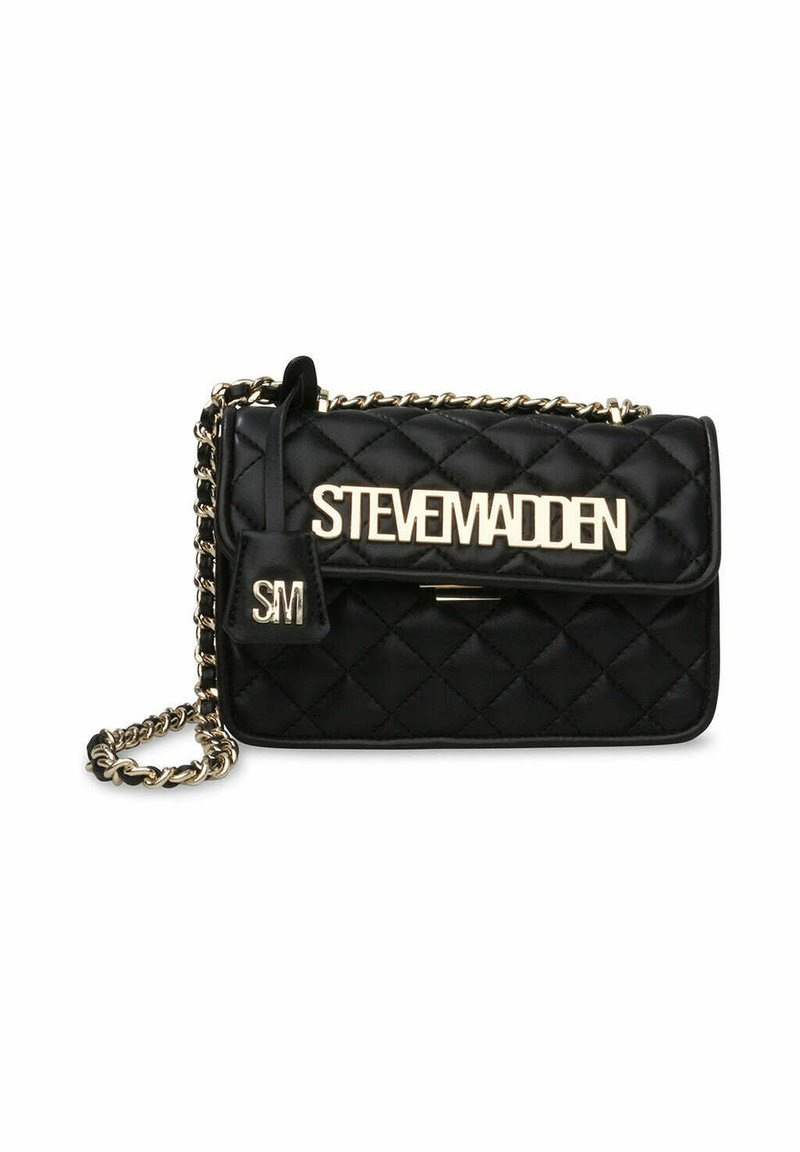 Zwarte gewatteerde handtas van synthetisch materiaal, met een gouden kettingband, logo-sluiting en een klein label met de letter "S."