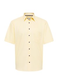Camicia a maniche corte in cotone giallo pallido con un motivo testurizzato, dotata di una tasca sul petto e bottoni scuri lungo il davanti.