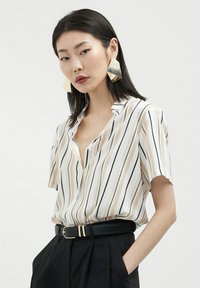 Calliope BERMUDA - Shorts - nero