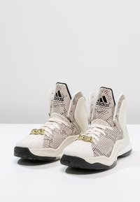 adidas Performance Obuwie do koszykówki