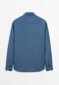 Langärmliges blaues Chambray-Hemd, mit Button-Down-Krage, leicht abgerundetem Saum und geknöpften Manschetten, aus strukturierter Baumwolle.