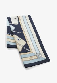 Valgt, patterned thirtytwo