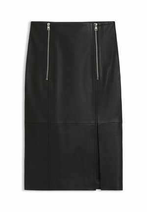 Czarna skórzana spódnica z przednim zamkiem błyskawicznym, długości do kolan, z wyraźnymi szwami i bocznym rozcięciem dla dodatkowego efektu. Gładka faktura.