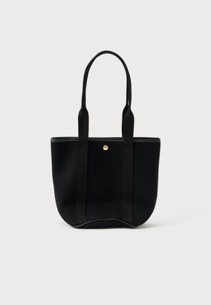 BUCKET SHOULDER - Käekott - black