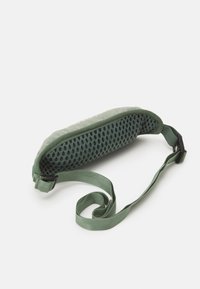 Salomon ACTIVE SLING BELT - Pojasna torbica - laurel wreath