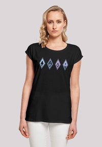 Svart t-skjorte med fargerike geometriske diamantformer i blått og lilla. Kortermet og med en avslappet passform.
