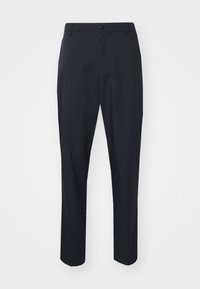 Pantalons noirs ajustés avec une fermeture éclair, un bouton de fermeture et des passants de ceinture. Tissu lisse, coupe droite et sans motifs ni accents visibles.