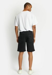 Denim Project SLOUCHY - Jeansshorts -  black washed