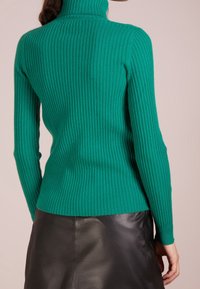 Repeat Maglione - green