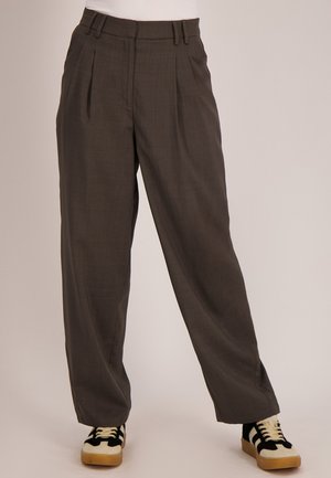 BARREL STRAIGHT FIT BROEK - - Broek - bruin