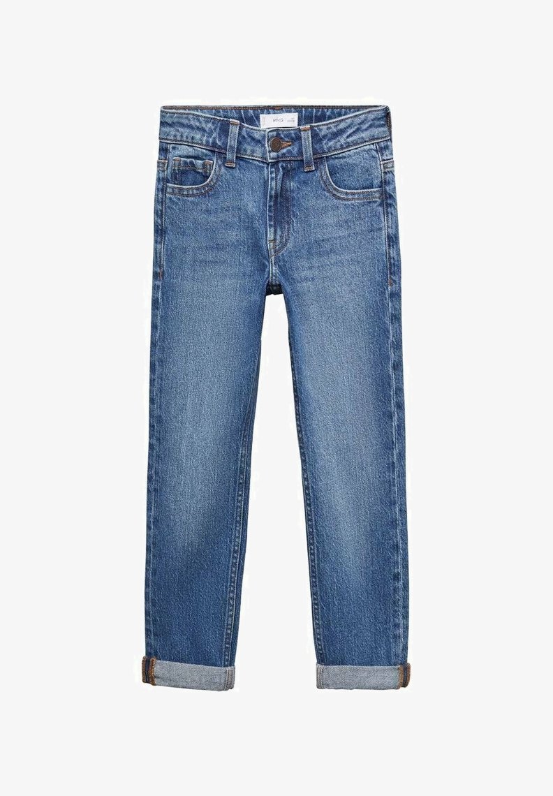 Jeans in denim blu con orli risvoltati, bottone frontale, cerniera e tre tasche anteriori, mostrati distesi su uno sfondo bianco.