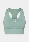 VANISH SEAMLESS MID - Medium support sports bra - silica green/white