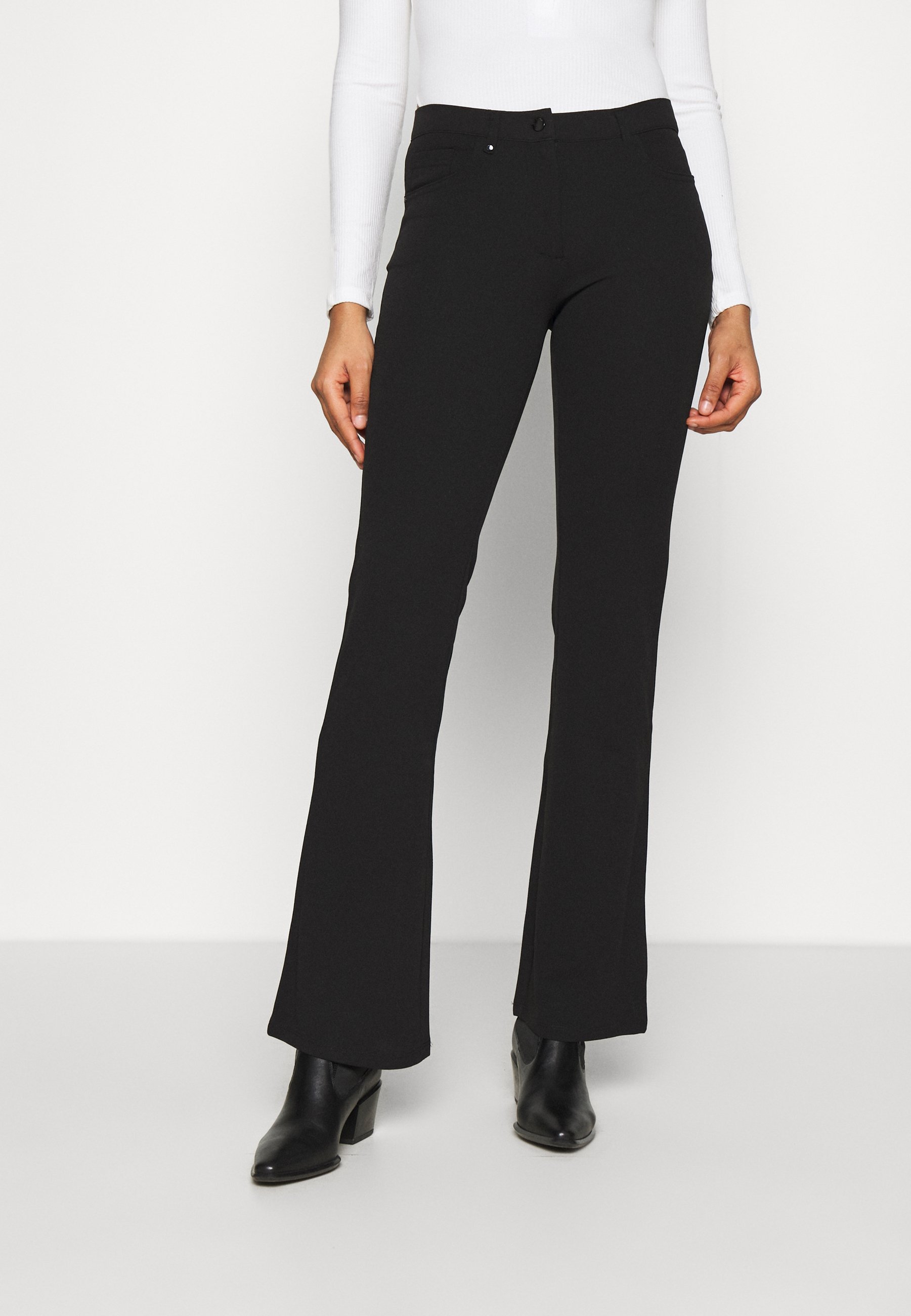 JDY JDYCATIA FLARE - Broek - black/Zwart - Zalando.nl