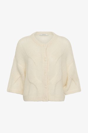 Cardigan tricotat de culoare crem, cu guler rotund, închidere frontală cu cinci nasturi, mâneci scurte și model texturat cu torsade.