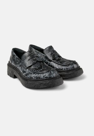 CAMPERLAB Chaussons - grau schwarz