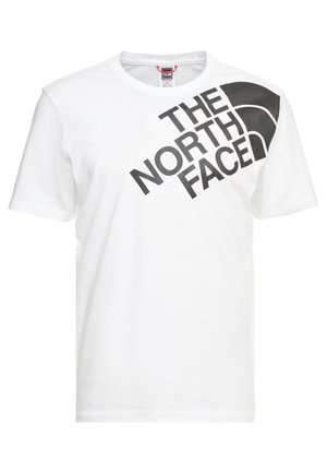 Witte T-shirt met korte mouwen en grote zwarte tekst "THE NORTH FACE" en logo diagonaal over de rechterbovenborst.